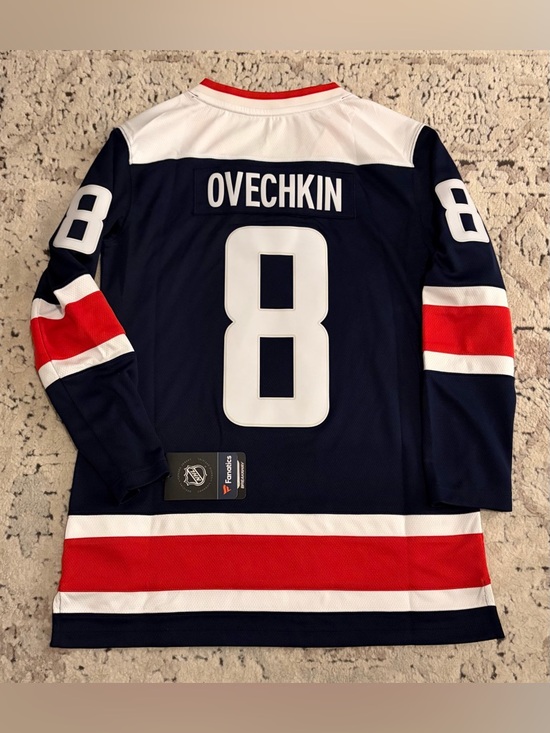 Fanatics Tops - Fanatics Authentic Washington Capitals Alex Ovechkin #8 Jersey Women’s Sz: M